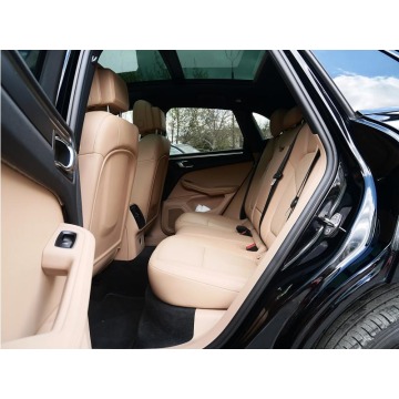 Porsche Macan  Terenowy 2023,  2.0 benzyna, automat - Na sprzedaż za 199 900 zł - Warszawa - zdjęcie 7