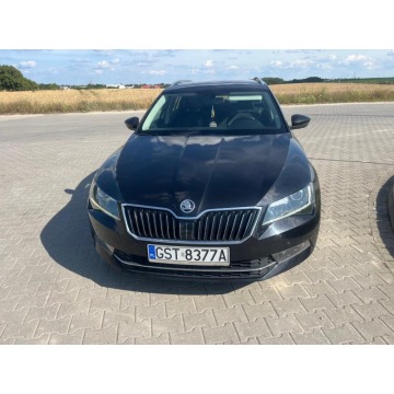 Skoda Superb  Kombi 2015,  2.0 diesel - Na sprzedaż za 46 900 zł - Chojnice - zdjęcie 2