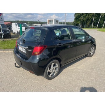 Toyota Yaris  Hatchback 2015,  1.0 benzyna+LPG - Na sprzedaż za 279 000 zł - Chojnice - zdjęcie 7