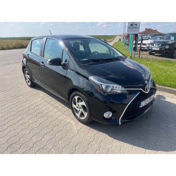 Toyota Yaris  Hatchback 2015,  1.0 benzyna+LPG - Na sprzedaż za 279 000 zł - Chojnice - zdjęcie 3