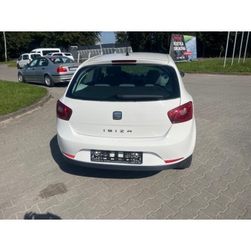 Seat Ibiza  Hatchback 2011,  1.2 benzyna - Na sprzedaż za 16 900 zł - Chojnice - zdjęcie 6