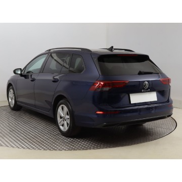 Volkswagen Golf  Kombi 2023,  1.5 benzyna - Na sprzedaż za 69 999 zł - Bielany Wrocławskie - zdjęcie 5