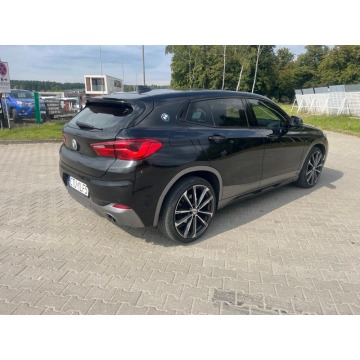 BMW   SUV 2018,  2.0 benzyna, automat - Na sprzedaż za 85 900 zł - Chojnice - zdjęcie 6