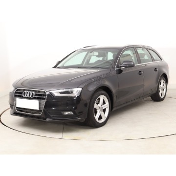 Audi A4  Kombi 2013,  2.0 diesel - Na sprzedaż za 31 999 zł - Bielany Wrocławskie - zdjęcie 3