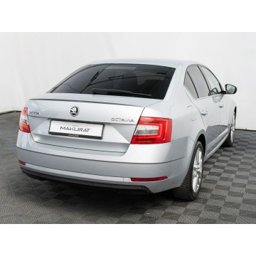 Skoda Octavia  Sedan/Limuzyna 2018,  2.0 benzyna, automat - Na sprzedaż za 51 900 zł - Gdańsk - zdjęcie 5