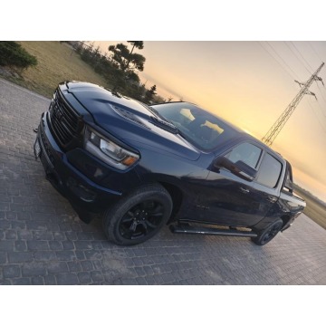Dodge RAM  Pick-up 2023,  5.7 benzyna+LPG, automat - Na sprzedaż za 234 900 zł - Chojnice - zdjęcie 2