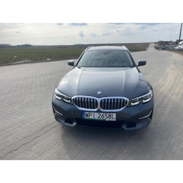 BMW Seria 3  Kombi 2019,  2.0 diesel, automat - Na sprzedaż za 85 900 zł - Chojnice - zdjęcie 2