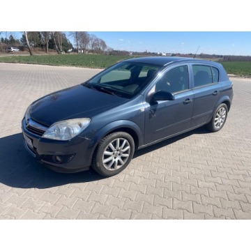 Opel astra, 1,4 BENZYNA 90 PS 5 DRZWI KLIMA ZAREJESTROWANY, 1,4 BENZYNA 90 PS 5 DRZWI KLIMA ZAREJEST
