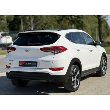 Hyundai Tucson  SUV 2016,  1.7 diesel, automat - Na sprzedaż za 55 900 zł - Mrągowo - zdjęcie 9