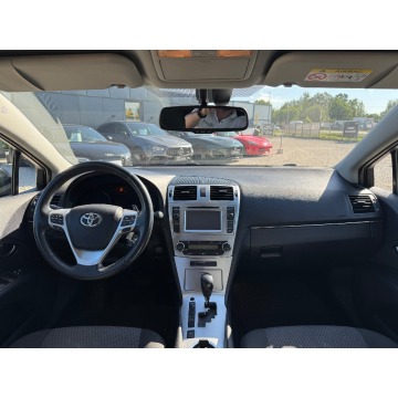 Toyota Avensis  Sedan/Limuzyna 2014,  1.8 benzyna+LPG, automat - Na sprzedaż za 29 900 zł - Michałowice-Wieś - zdjęcie 12