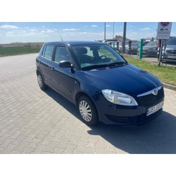Skoda Fabia  Hatchback 2011,  1.6 diesel - Na sprzedaż za 10 900 zł - Chojnice - zdjęcie 3