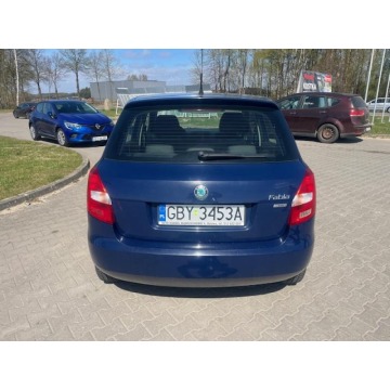 Skoda Fabia  Hatchback 2011,  1.6 diesel - Na sprzedaż za 10 900 zł - Chojnice - zdjęcie 6