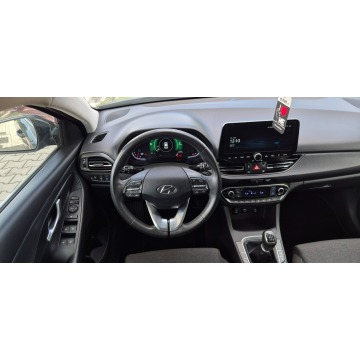 Hyundai i30  Hatchback 2022,  1.0 benzyna - Na sprzedaż za 51 800 zł - Paproć - zdjęcie 12