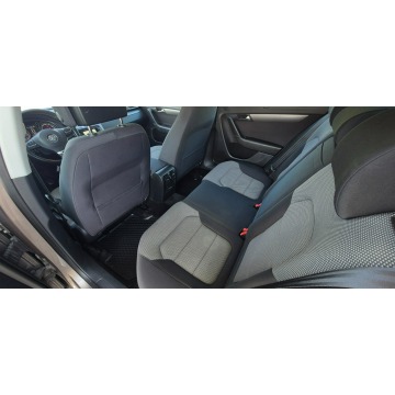 Volkswagen Passat  Sedan/Limuzyna 2010,  1.4 benzyna - Na sprzedaż za 28 800 zł - Paproć - zdjęcie 9