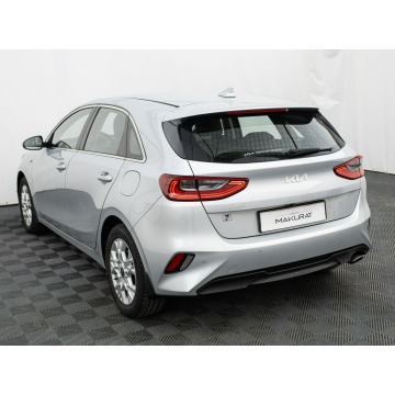 Kia Ceed  Hatchback 2022,  1.5 benzyna - Na sprzedaż za 52 850 zł - Gdynia - zdjęcie 4