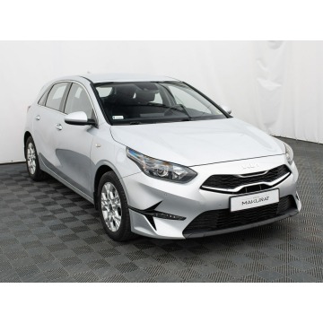 Kia Ceed  Hatchback 2022,  1.5 benzyna - Na sprzedaż za 52 850 zł - Gdynia - zdjęcie 3
