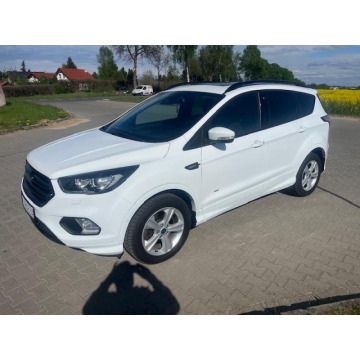 Ford KUGA ST, 1,5 BENZYNA 4X4 AUTOMAT 91TYS  ZAREJESTROWANY, 1,5 BENZYNA 4X4 AUTOMAT 91TYS  ZAREJEST