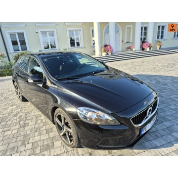 Volvo V40 - 1.5 benzyna lift automat navi  LED 118tys