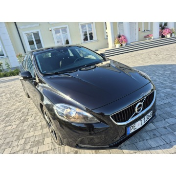Volvo V40  Hatchback 2018,  1.5 benzyna, automat - Na sprzedaż za 48 800 zł - Drelów - zdjęcie 4