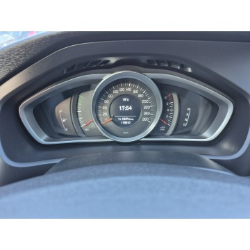 Volvo V40  Hatchback 2018,  1.5 benzyna, automat - Na sprzedaż za 48 800 zł - Drelów - zdjęcie 12