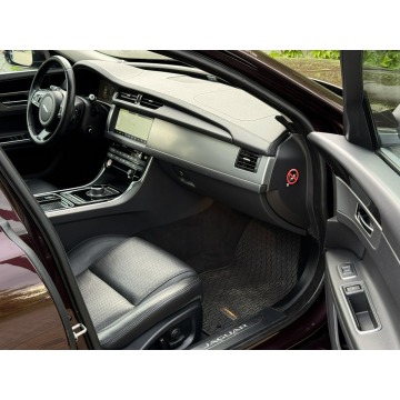 Jaguar XF  Sedan/Limuzyna 2017,  2.0 diesel, automat - Na sprzedaż za 57 000 zł - Tarnowskie Góry - zdjęcie 7