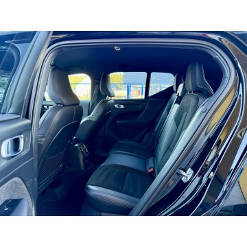 Volvo   SUV 2021,  1.5 hybryda, automat - Na sprzedaż za 89 900 zł - Kamienna Góra - zdjęcie 10