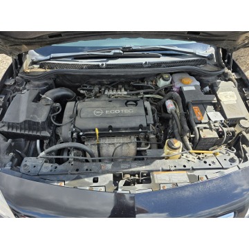 Opel Astra  Kombi 2010,  1.6 benzyna - Na sprzedaż za 14 900 zł - Gniezno - zdjęcie 2