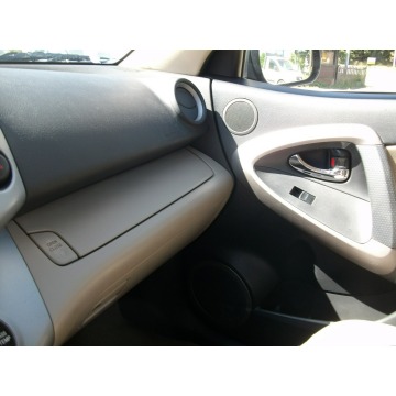 Toyota   SUV 2006,  2.2 diesel - Na sprzedaż za 18 900 zł - Katowice - zdjęcie 11