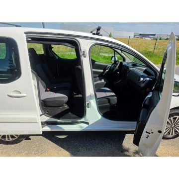 Peugeot Partner  Minivan/Van 2013,  1.6 diesel - Na sprzedaż za 13 990 zł - Pabianice - zdjęcie 4