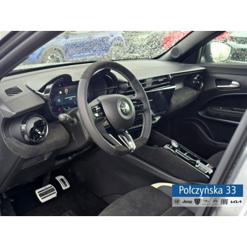 Alfa Romeo Junior  Hatchback 2026,  1.2 hybryda, automat - Na sprzedaż za 125 890 zł - Warszawa - zdjęcie 9