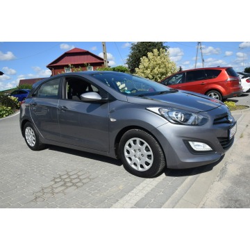 Hyundai i30  Hatchback 2013,  1.4 benzyna - Na sprzedaż za 28 900 zł - Majdan Sieniawski - zdjęcie 9
