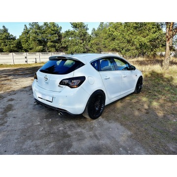 Opel Astra  Hatchback 2012,  1.6 benzyna - Na sprzedaż za 22 990 zł - Piła - zdjęcie 7