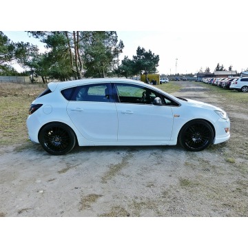Opel Astra  Hatchback 2012,  1.6 benzyna - Na sprzedaż za 22 990 zł - Piła - zdjęcie 6