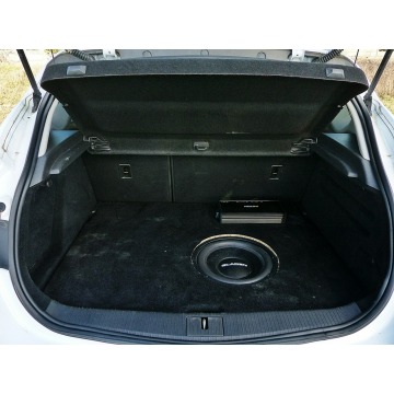 Opel Astra  Hatchback 2012,  1.6 benzyna - Na sprzedaż za 22 990 zł - Piła - zdjęcie 10