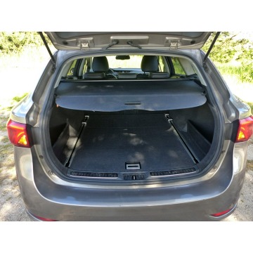 Toyota Avensis  Kombi 2015,  2.0 diesel - Na sprzedaż za 33 990 zł - Piła - zdjęcie 11