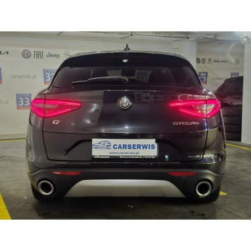 Alfa Romeo Stelvio  SUV 2021,  2.0 benzyna, automat - Na sprzedaż za 92 800 zł - Warszawa - zdjęcie 5