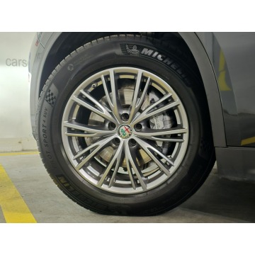 Alfa Romeo Stelvio  SUV 2021,  2.0 benzyna, automat - Na sprzedaż za 92 800 zł - Warszawa - zdjęcie 10