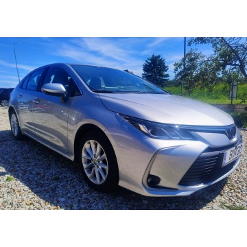 Toyota Corolla  Sedan/Limuzyna 2022,  1.5 benzyna - Na sprzedaż za 60 900 zł - Harklowa - zdjęcie 3