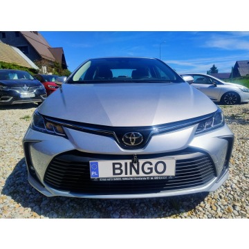 Toyota Corolla  Sedan/Limuzyna 2022,  1.5 benzyna - Na sprzedaż za 60 900 zł - Harklowa - zdjęcie 2