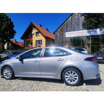 Toyota Corolla  Sedan/Limuzyna 2022,  1.5 benzyna - Na sprzedaż za 60 900 zł - Harklowa - zdjęcie 7