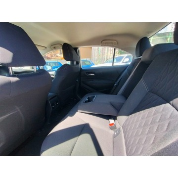 Toyota Corolla  Sedan/Limuzyna 2022,  1.5 benzyna - Na sprzedaż za 60 900 zł - Harklowa - zdjęcie 9