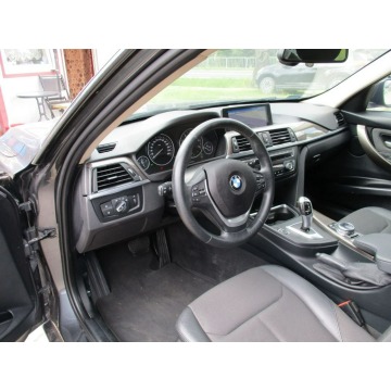 BMW Seria 3  Sedan/Limuzyna 2014,  2.0 diesel, automat - Na sprzedaż za 49 900 zł - Kozerki - zdjęcie 11