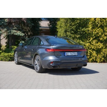 Audi A5  Hatchback 2025,  2.0 benzyna, automat - Na sprzedaż za 209 900 zł - Pęcice - zdjęcie 3