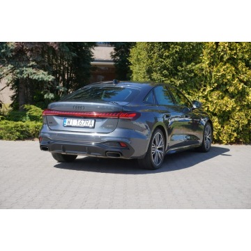 Audi A5  Hatchback 2025,  2.0 benzyna, automat - Na sprzedaż za 209 900 zł - Pęcice - zdjęcie 4