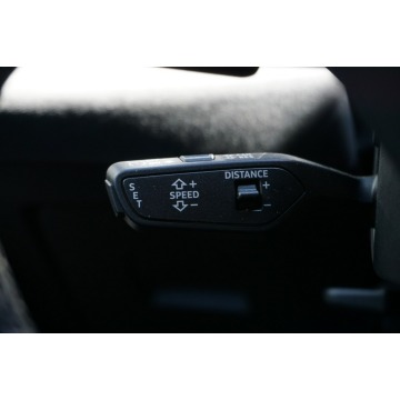 Audi A5  Hatchback 2025,  2.0 benzyna, automat - Na sprzedaż za 209 900 zł - Pęcice - zdjęcie 12