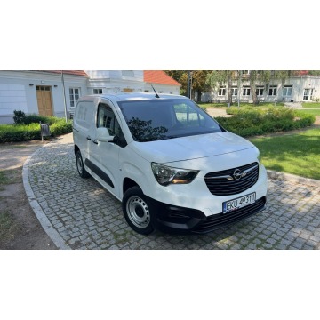 Opel Combo 2021,  1.5 diesel - Na sprzedaż za 31 900 zł - Kutno - zdjęcie 2