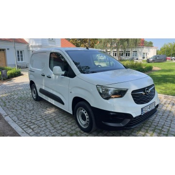 Opel Combo - 1,5diesel Nowy Rozrząd+Oleje.Serwis.CarPlay.Tempomat.Hak.Parktr. Tylny