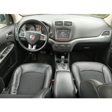 Fiat Freemont  SUV 2015,  2.0 diesel, automat - Na sprzedaż za 39 900 zł - Zwoleń - zdjęcie 5