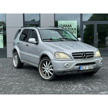 Mercedes - Benz ML-klasa  SUV 2001,  5.4 benzyna, automat - Na sprzedaż za 18 900 zł - Zwoleń - zdjęcie 3