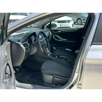Opel Astra  Liftback 2021,  1.2 benzyna - Na sprzedaż za 45 800 zł - Pęcice - zdjęcie 9